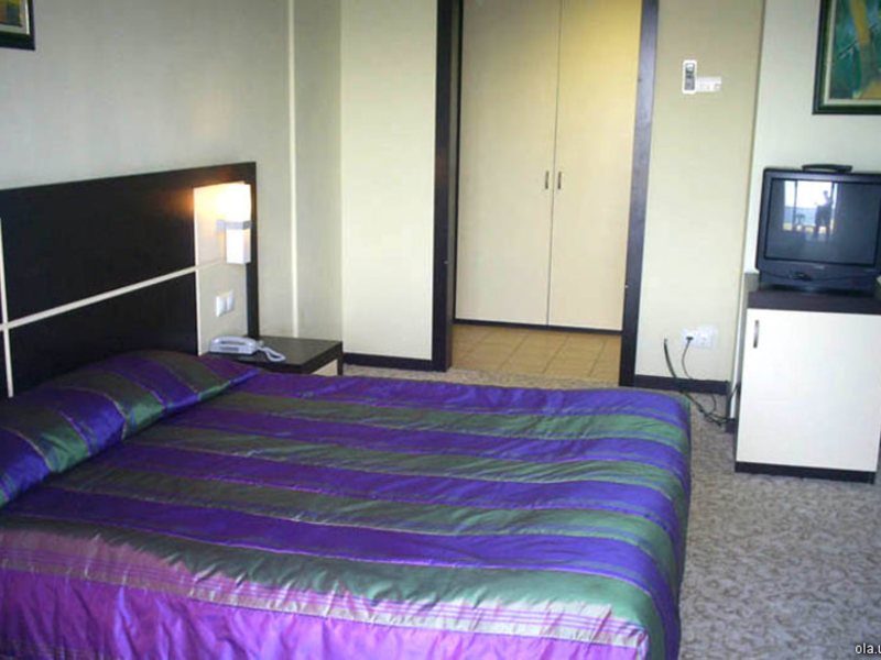 Allure Beach Resort  (ех 23102