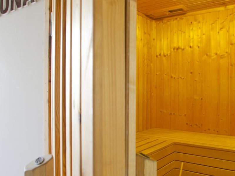 Almond Business Suites Apts 87596