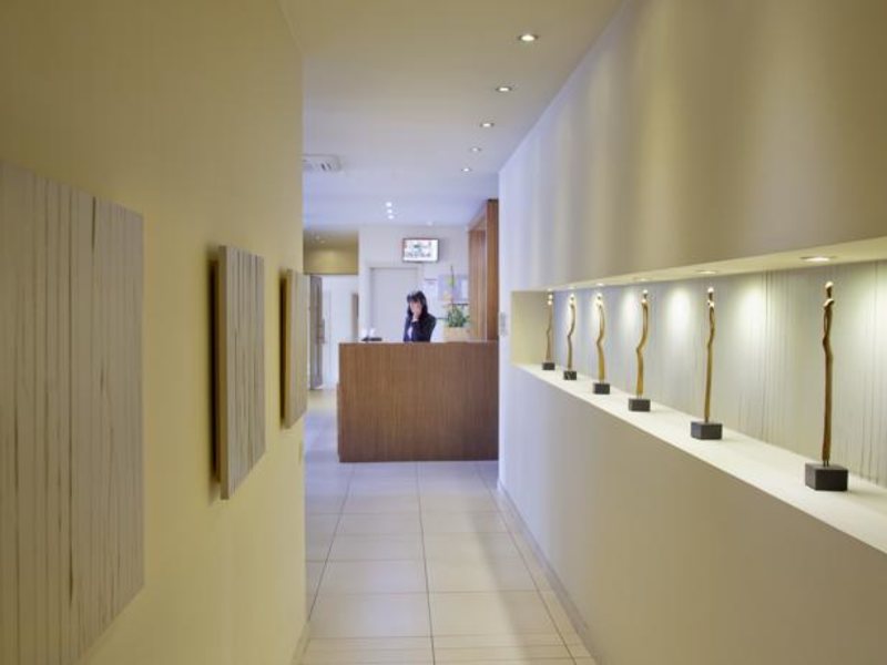 Almond Business Suites Apts 87621