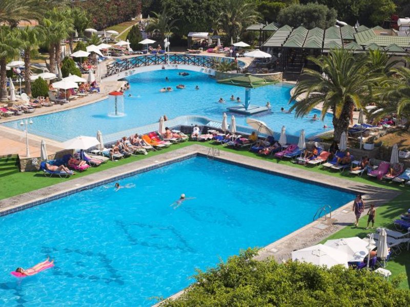 Aloe Hotel 99700