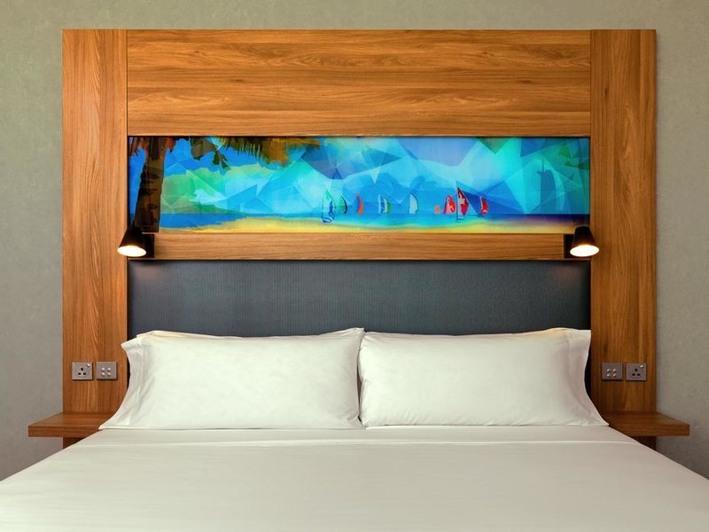 Aloft Palm Jumeirah 270220