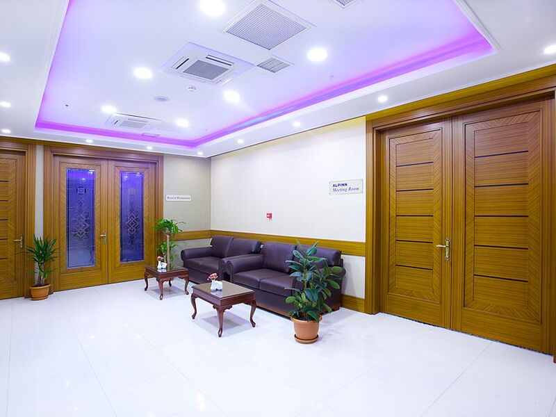 Alpinn Hotel 240184