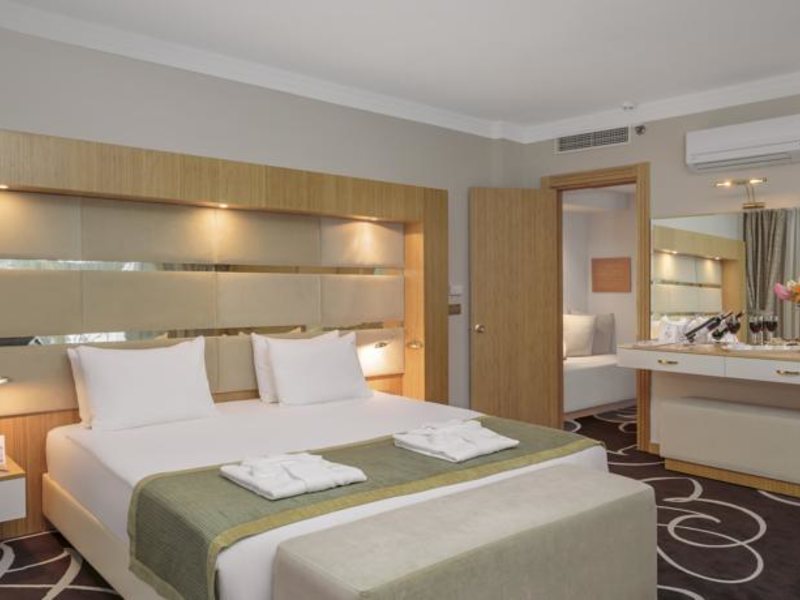 Alva Donna World Palace 64724