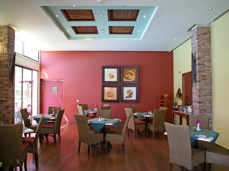 Alva Hotel Apts 204376