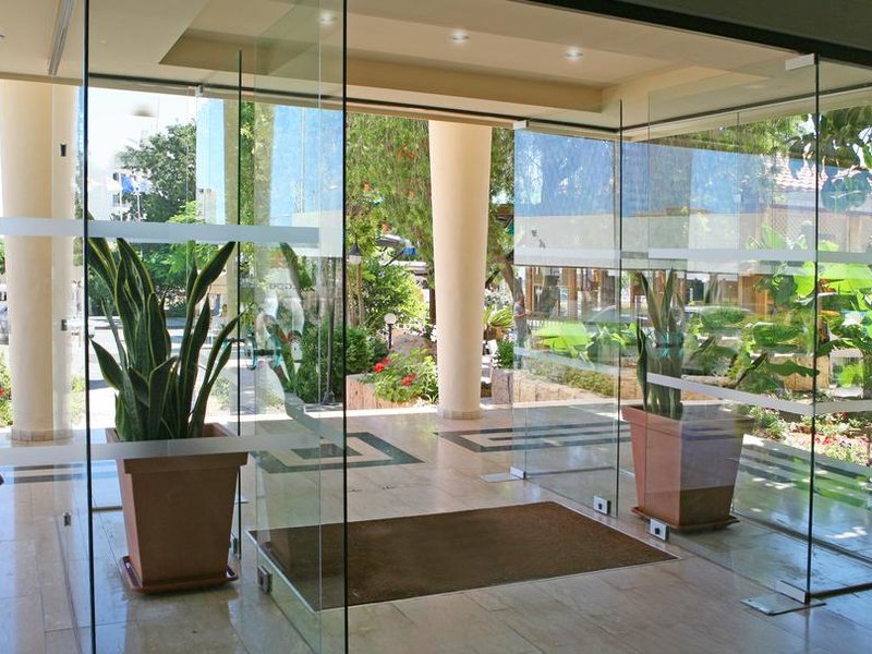 Alva Hotel Apts 204378