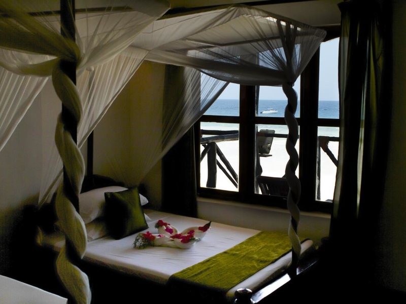 Amaan Bungalows 198447