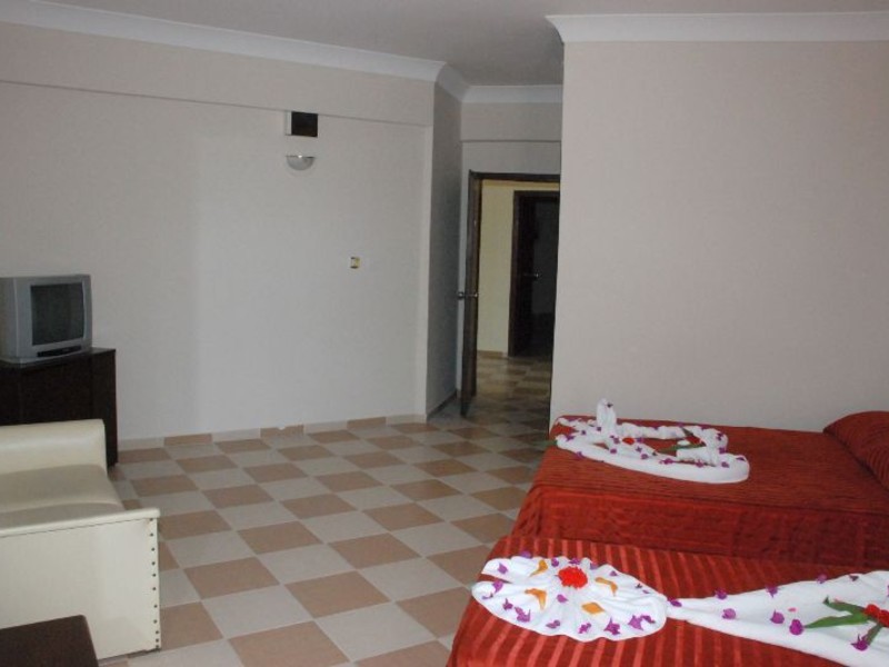 Amanos Beach Hotel 39140