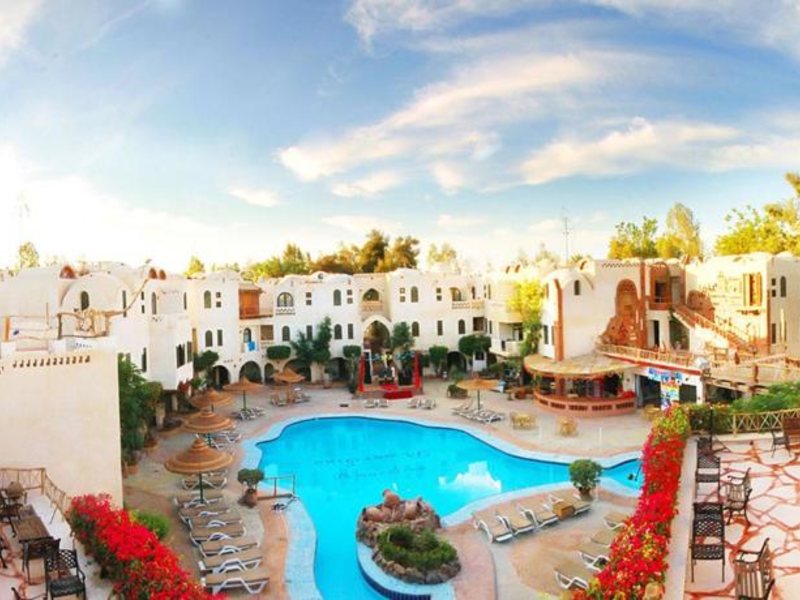 Amar Sina Egyptian Village 50226