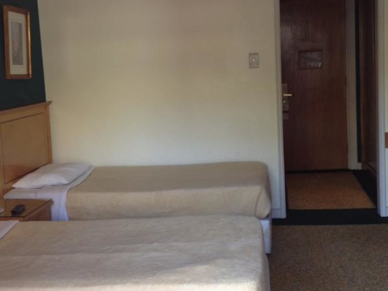 Amarante Pyramids 121579