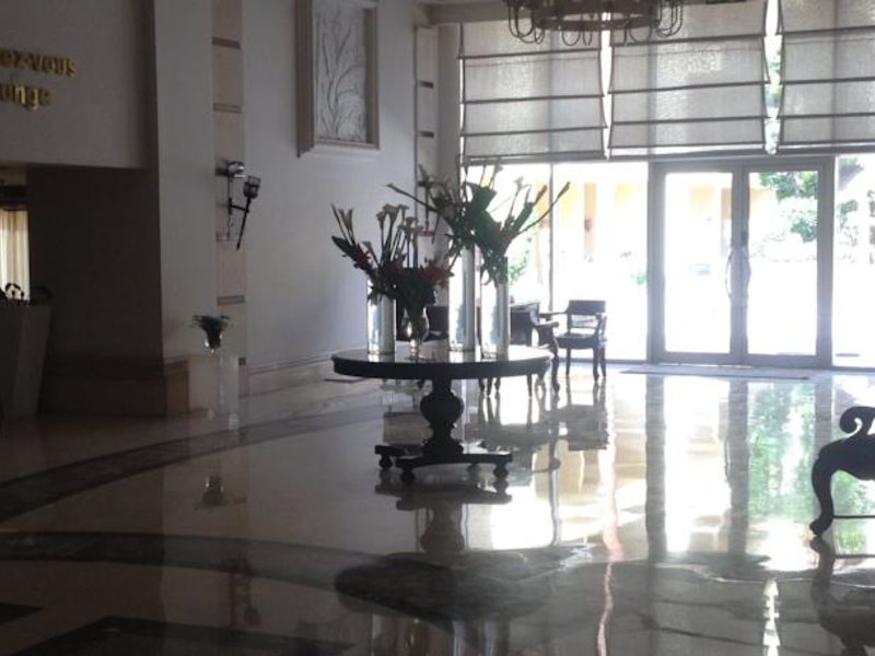 Amarante Pyramids 121584