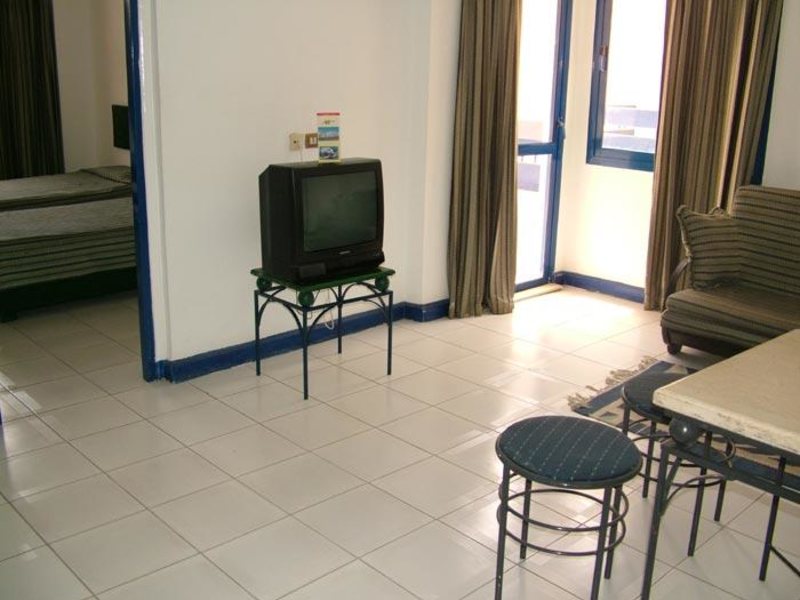 Ambassador Club 26506