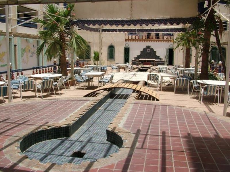 Ambassador Club 26512