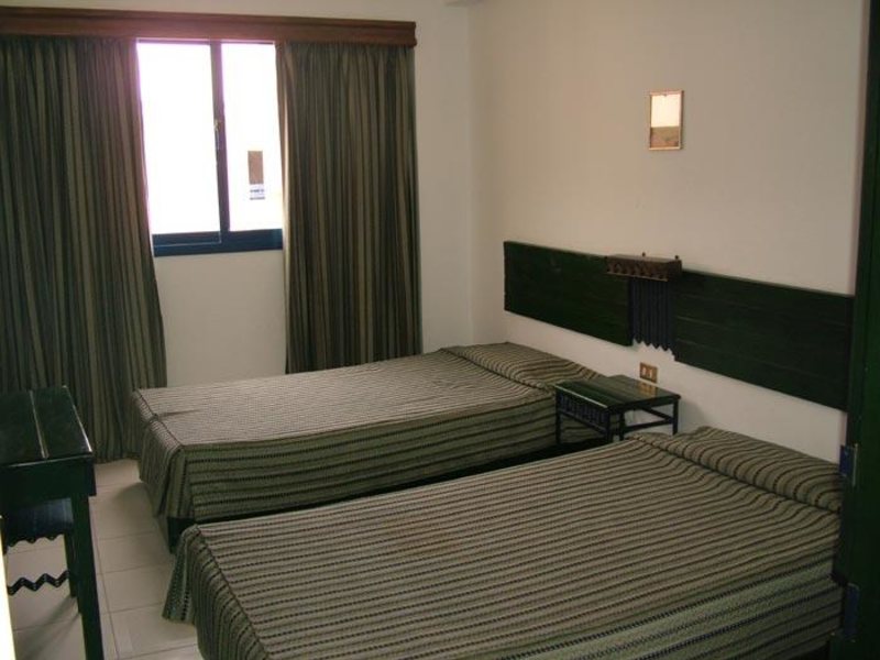 Ambassador Club 26514