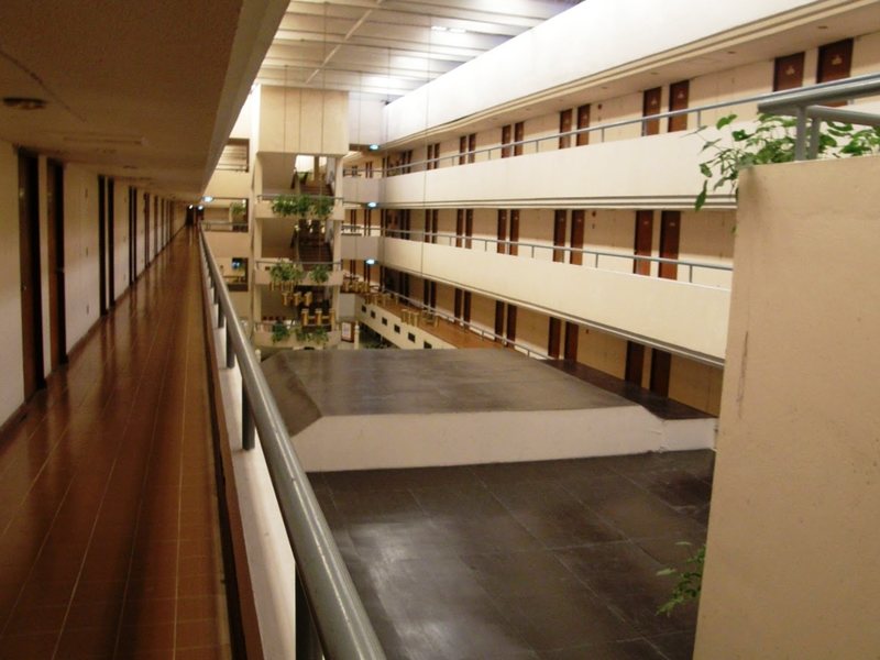 Ambassador Inn Wing 221014