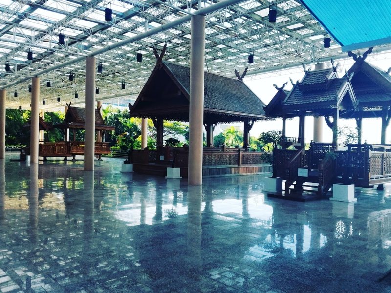 Ambassador Inn Wing 221016