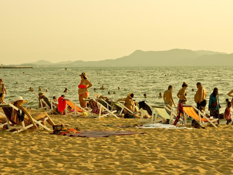 Ambassador Ocean Wing 221065