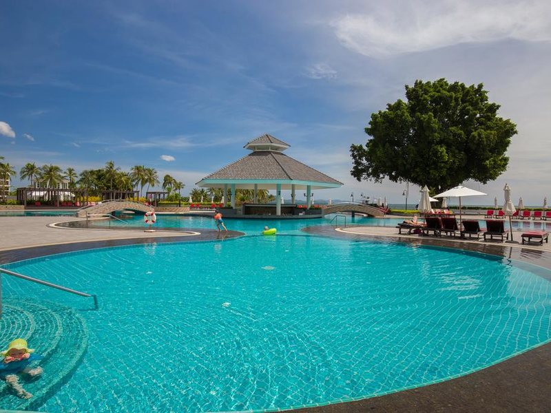 Ambassador Ocean Wing 221074