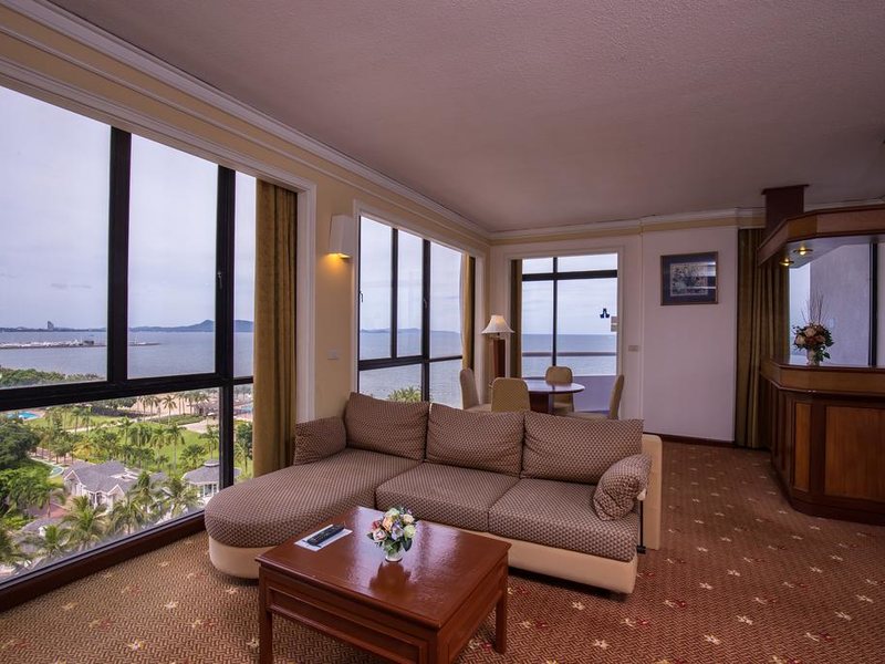 Ambassador Ocean Wing 221091