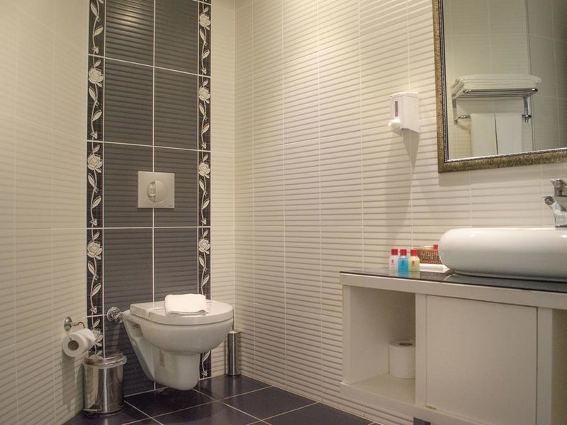 Ambrosia Hotel 185974