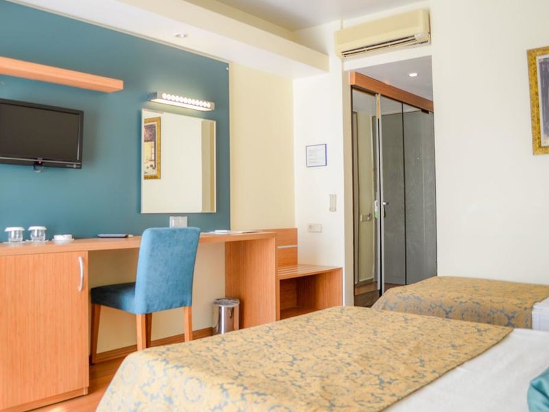 Ambrosia Hotel 185976