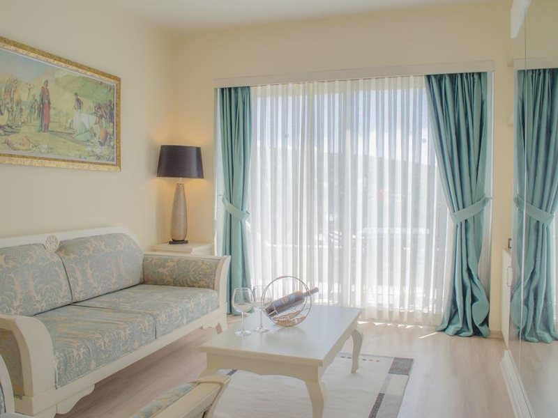 Ambrosia Hotel 185992