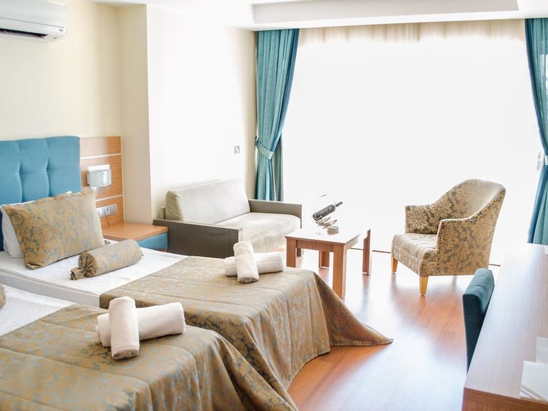 Ambrosia Hotel 185995