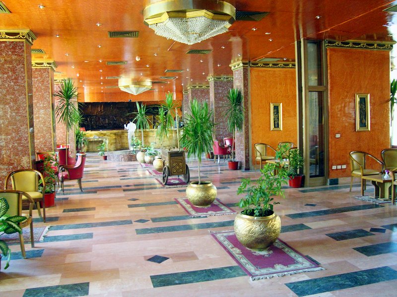 Amerotel Les Rois 26800