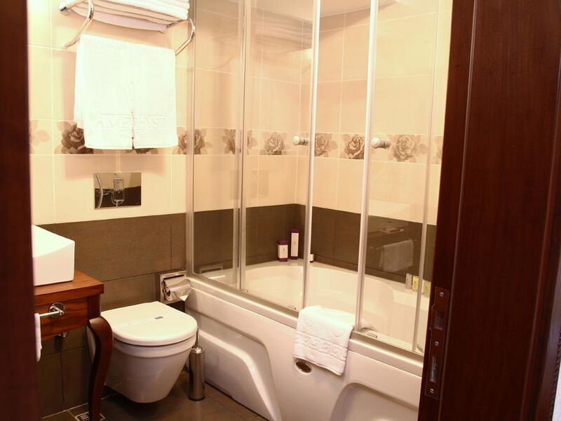 Amethyst Hotel 182496