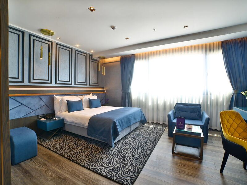 Amethyst Hotel 294370
