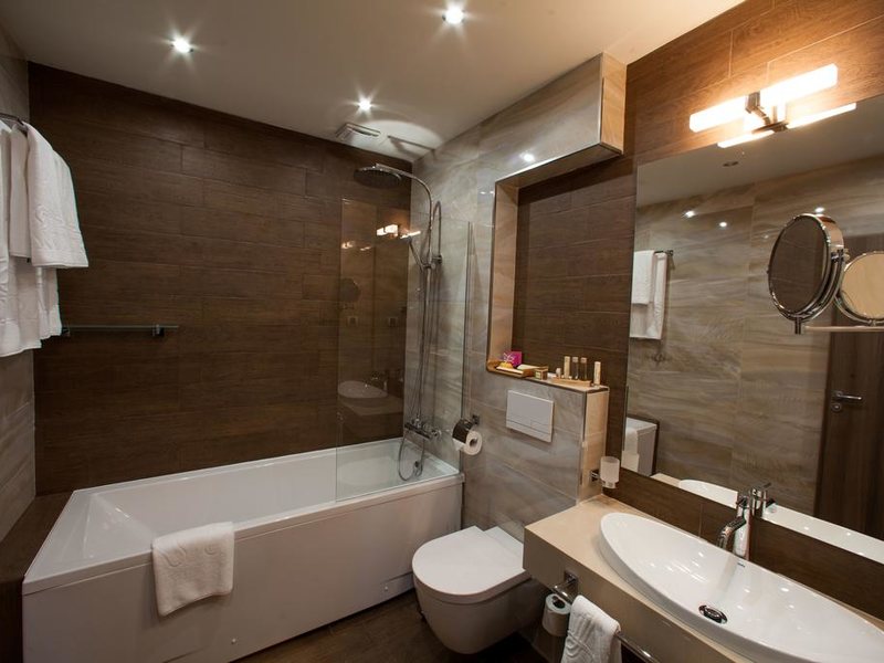 Amira Boutique Hotel  231067