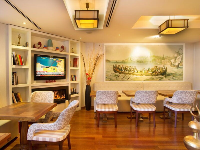 Amira Hotel 240261