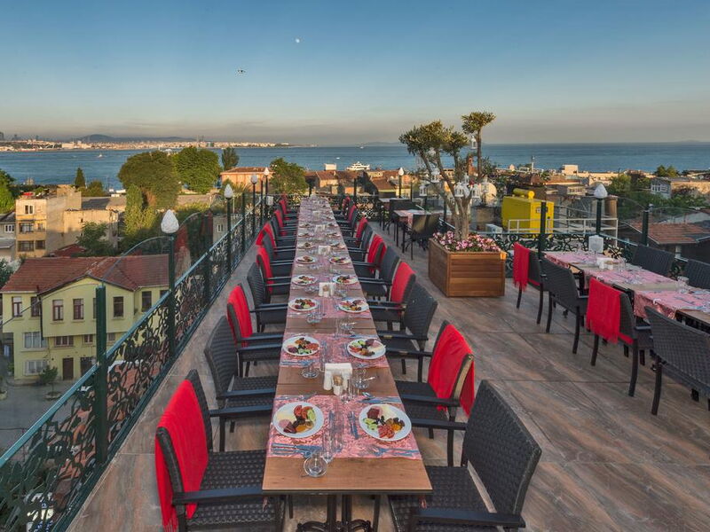 Amiral Palace Hotel 182550