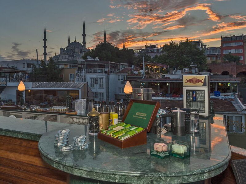 Amiral Palace Hotel 182551
