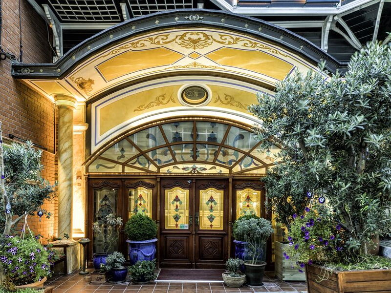Amiral Palace Hotel 294388