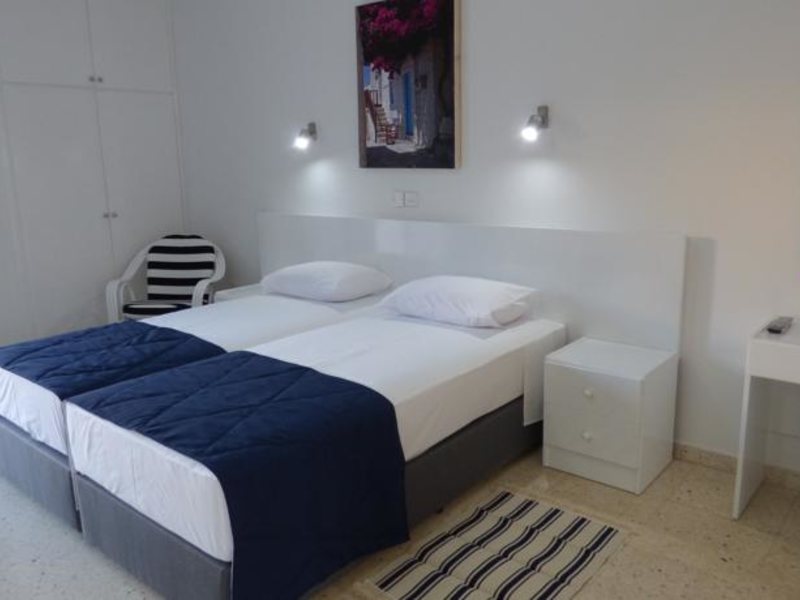 Amore Hotel Apartments 80715