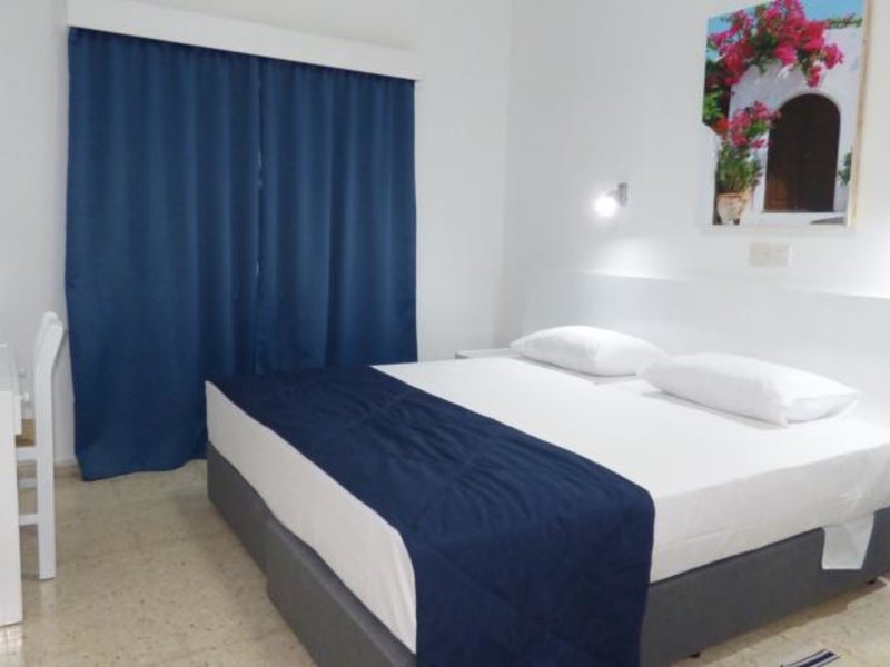 Amore Hotel Apartments 80719