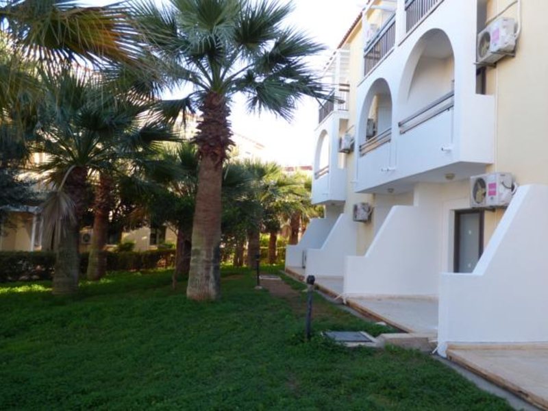 Amore Hotel Apartments 80721