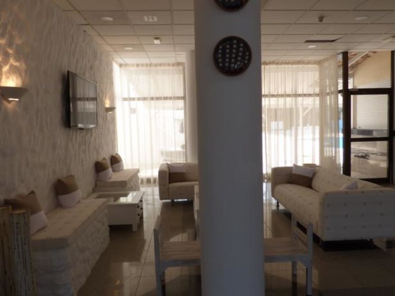 Amore Hotel Apartments 80729