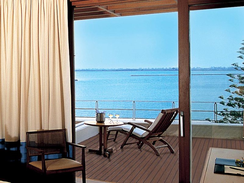 Amphitryon Hotel 256772