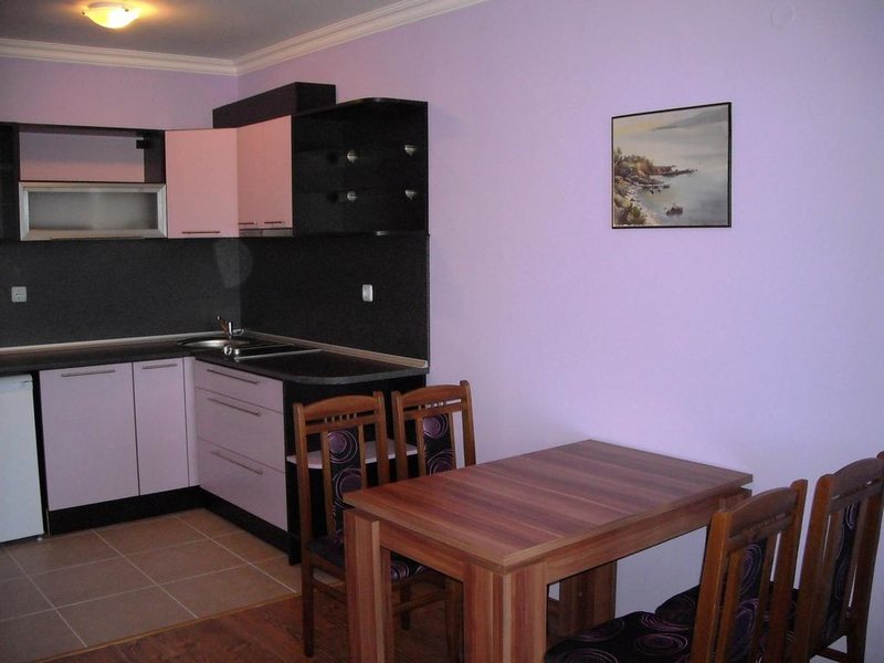 Amphora Apart Complex 175086