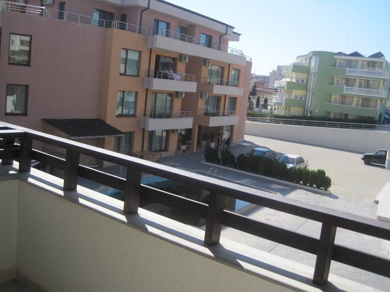 Amphora Apart Complex 175092