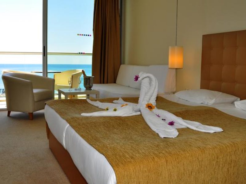 Amra Centro Resort (ех 93033