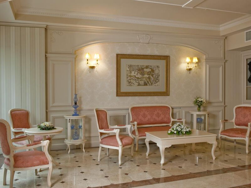 And Hotel  240269