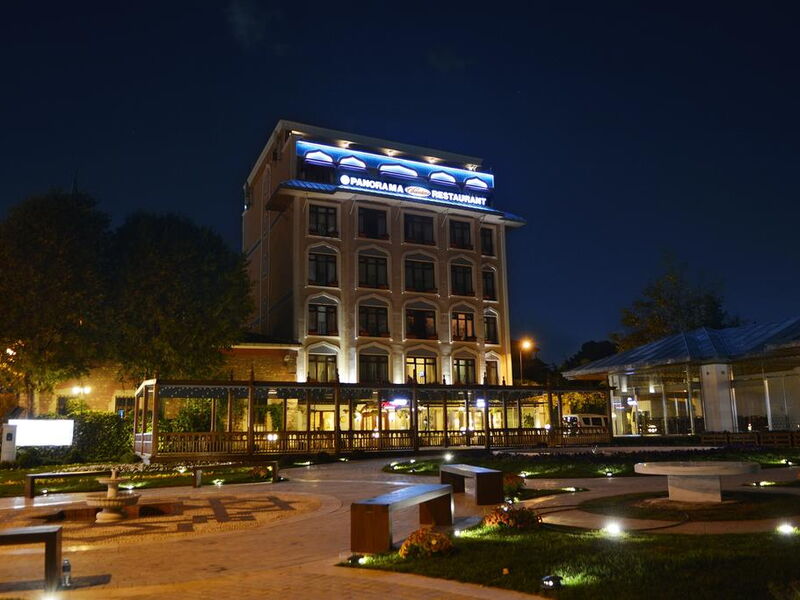 And Hotel  240275
