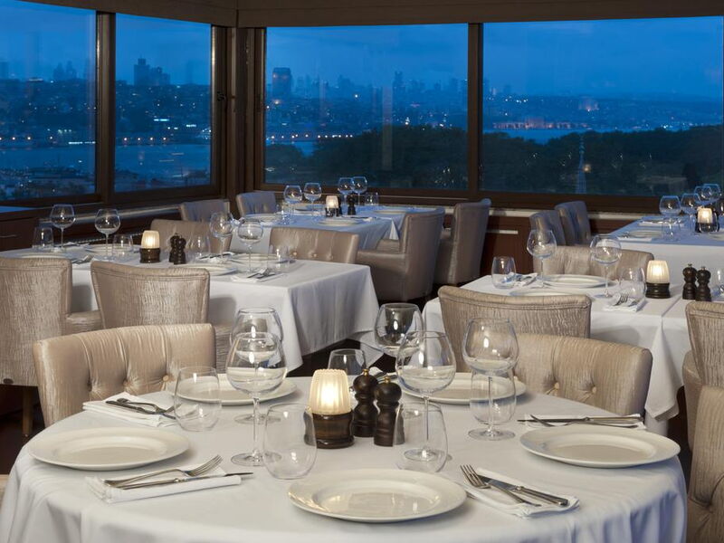 And Hotel  240295