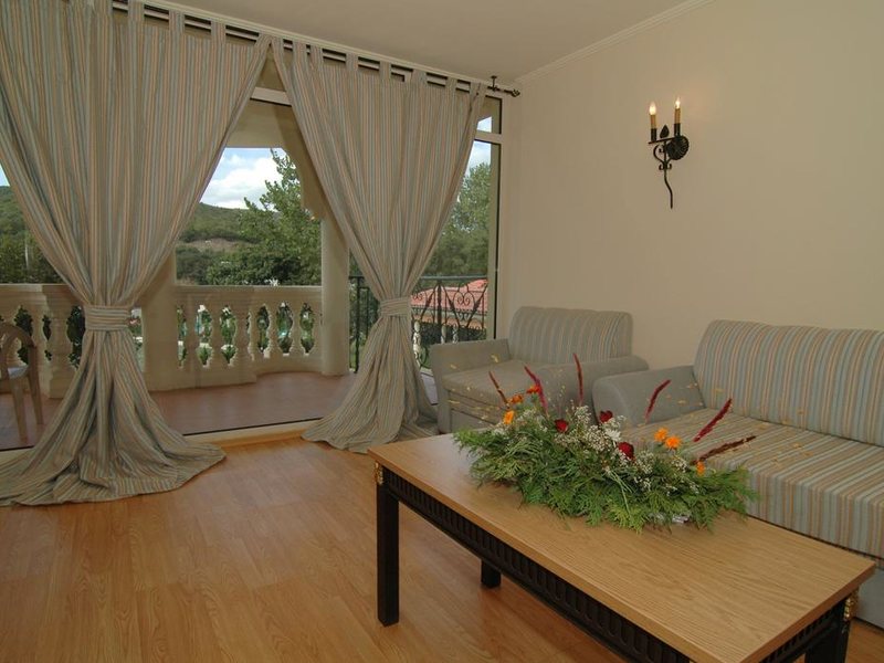 Andalusia/Atrium 169759