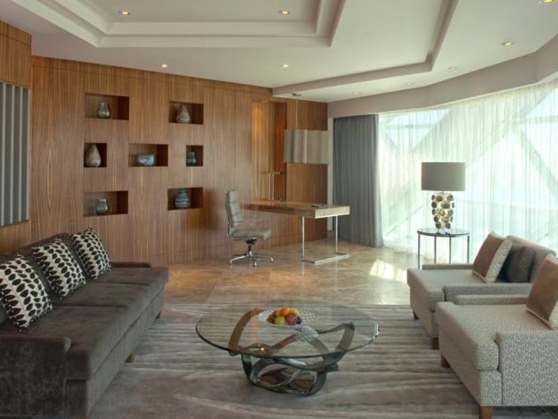 Andaz Capital Gate Abu Dhabi (ех 132551