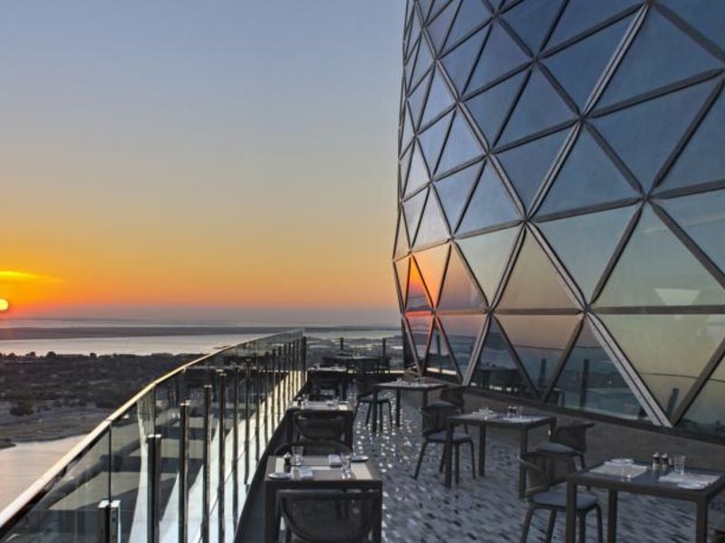 Andaz Capital Gate Abu Dhabi (ех 132557