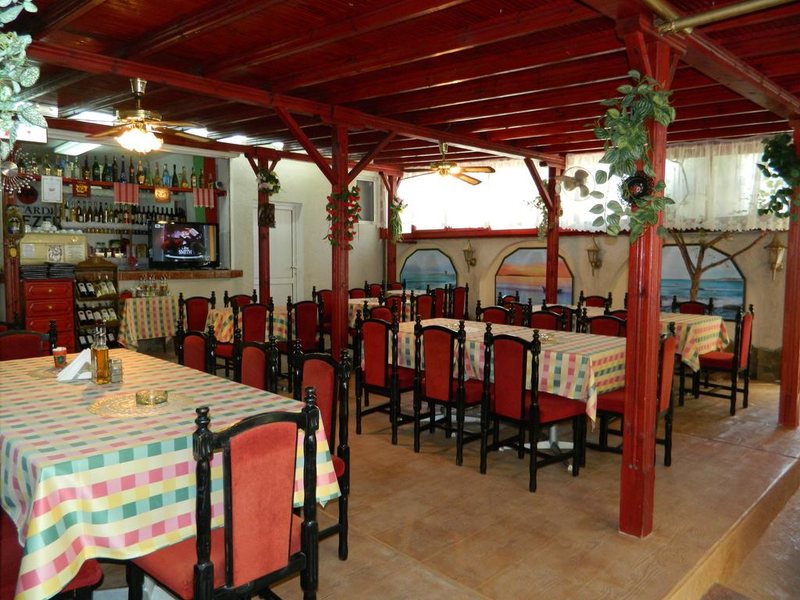 Andreev Family Hotel  162123