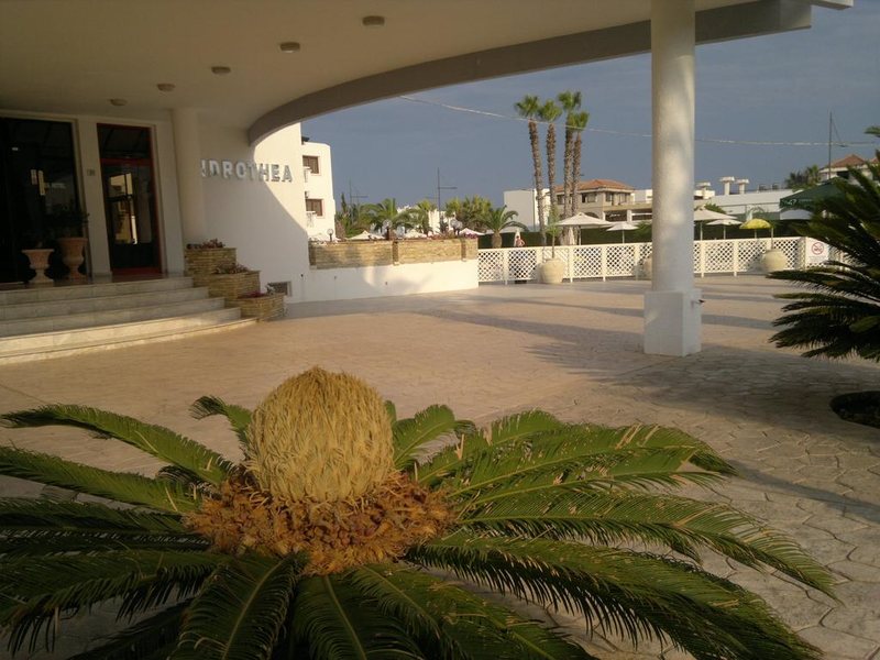 Androthea Hotel Apartments 204493